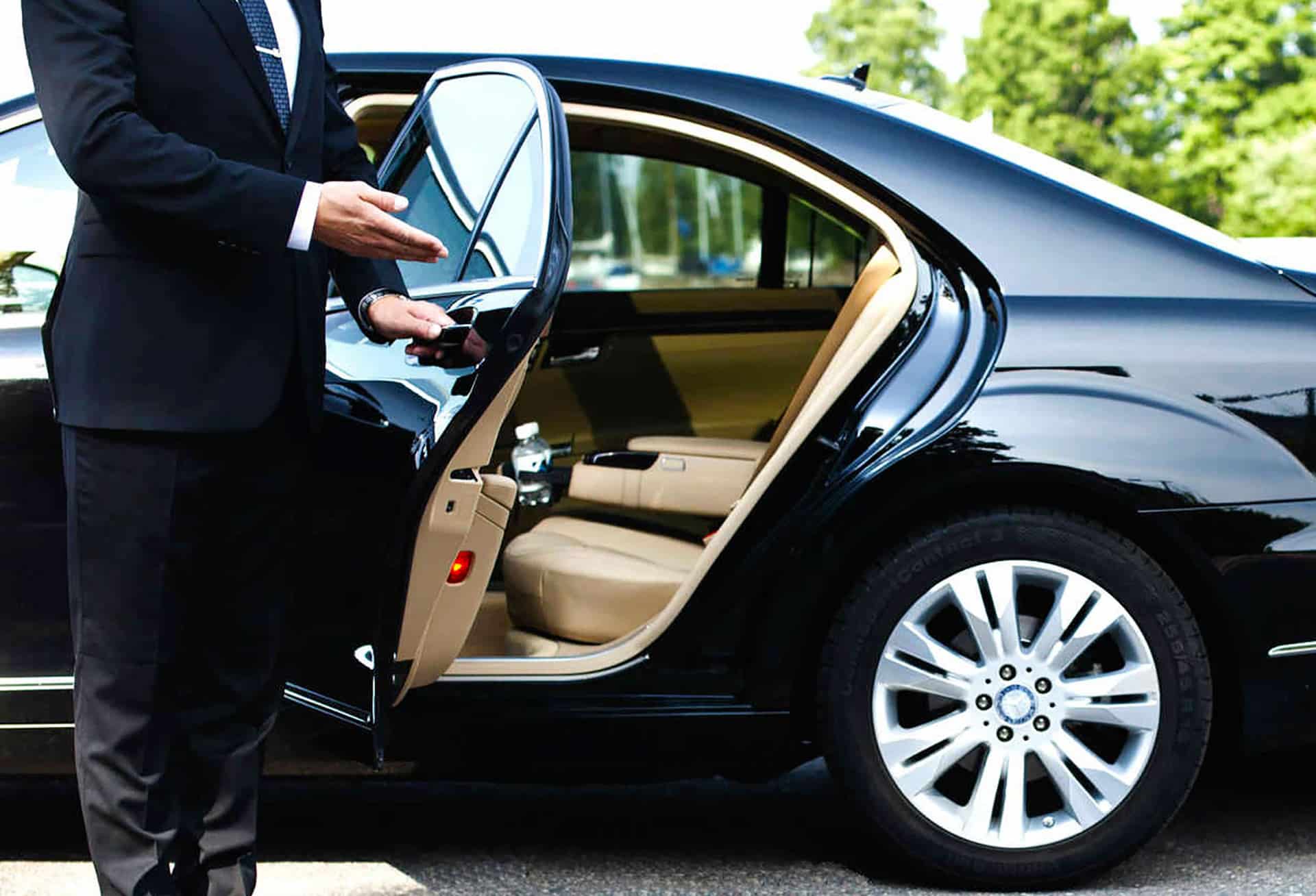 Véhicule et Chauffeur